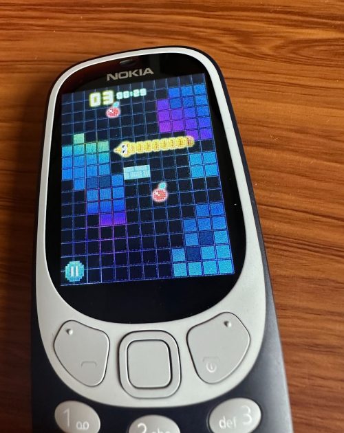 Nokia 3310 Snake Gameplay